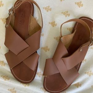 Adelisa & Co Cruz Sandals Sz 39